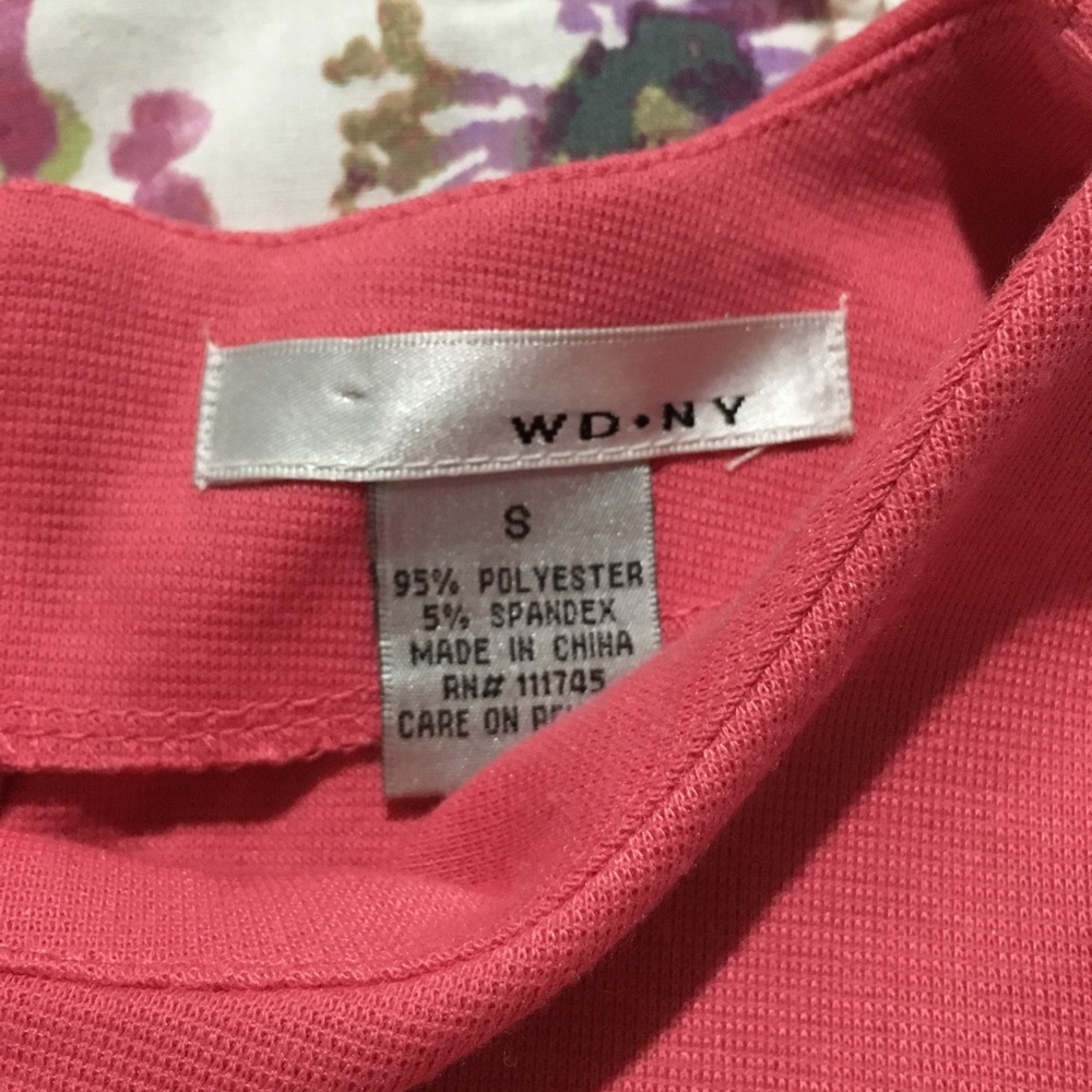 Pink top - Picture 2 of 3
